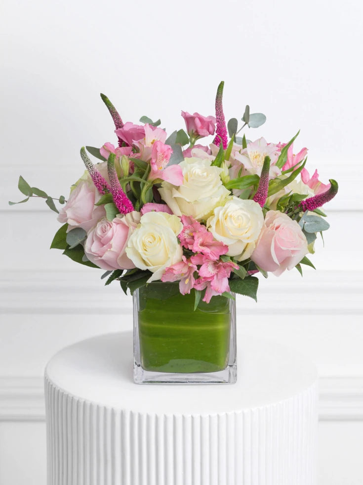 Felice Centerpiece